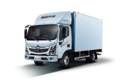 新车到店 哈尔滨市玉兔Ⅲ载货车仅需12.8万元