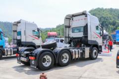 东风华神 HV7重卡 530马力 6X4 AMT自动挡牵引车(国六)(DFD4259GL6D1)