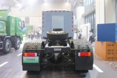 宇通重卡 T590E 6X4 纯电动牵引车422kWh