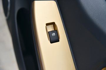 ����;�� T5 ��ȿ� 95���� 3.7�׵�������С��(EQ1040S16DC)ͼƬ