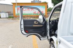 东风途逸 T5 年度款 95马力 3.7米单排栏板小卡(EQ1040S16DC)