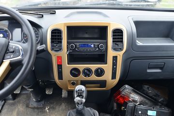 ; T5 ȿ 95 3.7׵С(EQ1041S16DC)ͼƬ