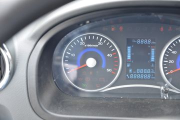 ; T5 ȿ 95 3.7׵С(EQ1041S16DC)ͼƬ