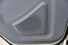 中国重汽HOWO 追梦 140马力 3.85米排半栏板轻卡(万里扬5档)(ZZ1047G3215F144B)