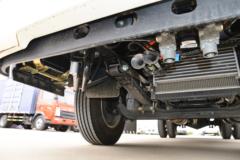 中国重汽HOWO 追梦 140马力 3.85米排半栏板轻卡(万里扬5档)(ZZ1047G3215F144B)