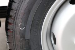 福田 奥铃M卡 2.0L 127马力 CNG 4.2米单排栏板小卡(BJ1031V4JC6-AB1)