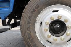 飞碟奥驰 X3系列 184马力 4X2 5.3米自卸车(国六)