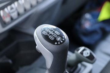 �ɵ� W7 220���� 6X2 6.2���Ű��դʽ�ػ���(����)ͼƬ