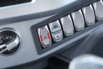 �ɵ� W7 220���� 6X2 6.2���Ű��դʽ�ػ���(����)ͼƬ