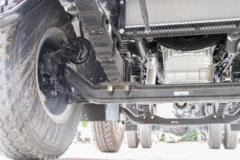 飞碟 W7 220马力 6X2 6.2米排半仓栅式载货车(国六)(FD5240CCYP78K6-1)