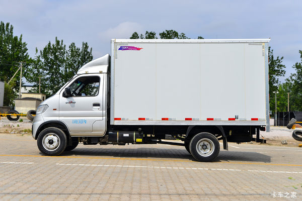 ����������˫�֣�ֱͨ����3��3��װ�䡣