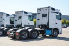 奔驰 Actros 重卡 510马力 6X4 危化品运输牵引车(国六)(BJ4266Y6DHL-A3)