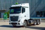 奔驰 Actros 重卡 510马力 6X4 危化品运输牵引车(国六)