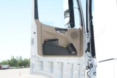 奔驰 Actros 重卡 510马力 6X4 危化品运输牵引车(国六)(BJ4266Y6DHL-A3)