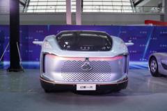 东风柳汽 幻影第一代 4X2 无人驾驶牵引车