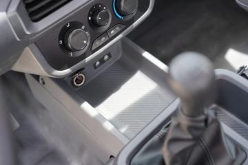 ���� ���� ������ 2.0L 136���� ���� 3.8�׵�������΢��(����)(LZW1031GHU)ͼƬ