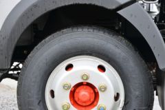 东风 多利卡D6-M超能Y 科技版 163马力 4.17米单排栏板轻卡(国六)(EQ1041S5CDF)