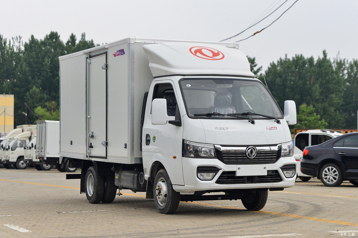 东风途逸 T5 1.6L 122马力 汽油 3.965米单排厢式小卡(国六)