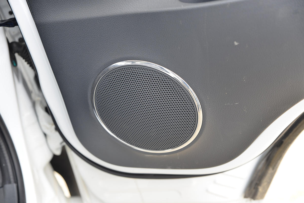 ����;�� T5 1.6L 122���� ���� 3.965�׵�����ʽС��(����)(EQ5031XXY16QEAC)��ʻ��                                               