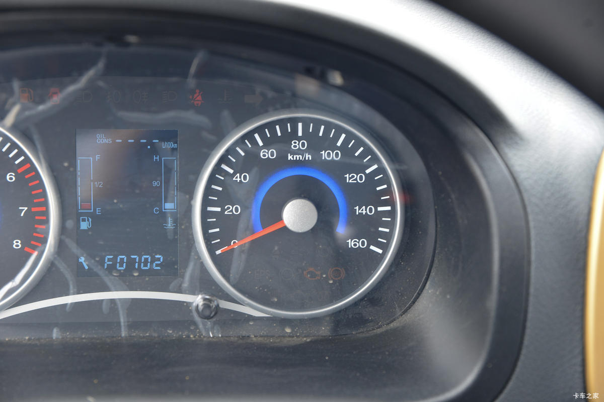 ����;�� T5 1.6L 122���� ���� 3.965�׵�����ʽС��(����)(EQ5031XXY16QEAC)��ʻ��                                               