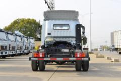 中国重汽HOWO 统帅 160马力 4.15米单排仓栅式轻卡(5T后桥)(ZZ5047CCYG3215F144B)