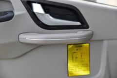 中国重汽HOWO 统帅 160马力 4.15米单排仓栅式轻卡(5T后桥)(ZZ5047CCYG3215F144B)