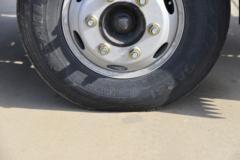 中国重汽HOWO 统帅 160马力 4.15米单排仓栅式轻卡(5T后桥)(ZZ5047CCYG3215F144B)