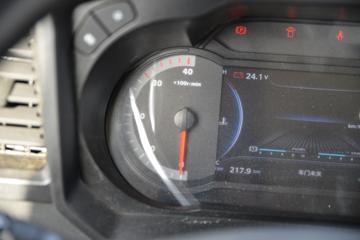 йHOWO ͳ˧ 140 3.85ŰῨ()(ZZ1047G3215F144B)ͼƬ