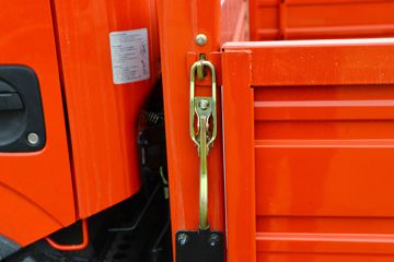 ���� ������D6-M ���Ƴ��ܰ� 136���� 4.17�׵��������Ῠ(����)ͼƬ