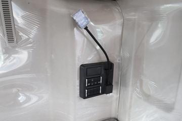 �й����� �ǵ¿�SITRAK C9H�ؿ� ������ 570���� 6X4 AMT�Զ���ǣ����(����)(��Һ��)ͼƬ