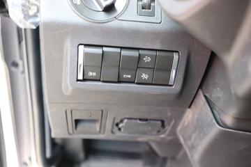 �й����� �ǵ¿�SITRAK C9H�ؿ� ������ 570���� 6X4 AMT�Զ���ǣ����(����)(��Һ��)ͼƬ