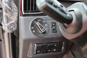 �й����� �ǵ¿�SITRAK C9H�ؿ� ������ 570���� 6X4 AMT�Զ���ǣ����(����)(��Һ��)ͼƬ