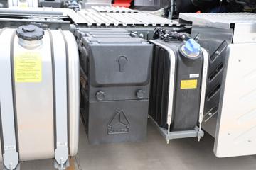 �й����� �ǵ¿�SITRAK C9H�ؿ� ������ 570���� 6X4 AMT�Զ���ǣ����(����)(��Һ��)ͼƬ