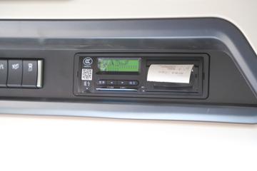 һ����� J6V�ؿ� �캽�� 620���� 6X4 AMT�Զ���ǣ����(Һ��)(CA4250P66K33T1AE6)ͼƬ