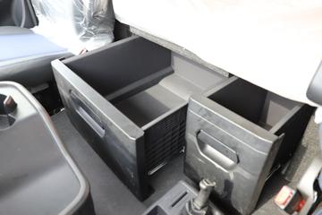 һ����� J6V�ؿ� �캽�� 620���� 6X4 AMT�Զ���ǣ����(Һ��)(CA4250P66K33T1AE6)ͼƬ