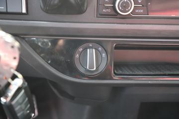 һ����� J6V�ؿ� �캽�� 620���� 6X4 AMT�Զ���ǣ����(Һ��)(CA4250P66K33T1AE6)ͼƬ