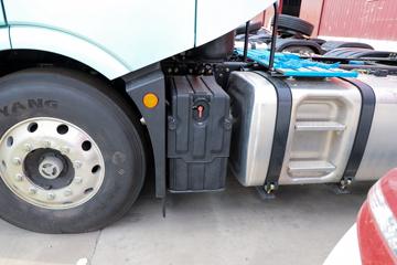 һ����� J6V�ؿ� �캽�� 620���� 6X4 AMT�Զ���ǣ����(Һ��)(CA4250P66K33T1AE6)ͼƬ