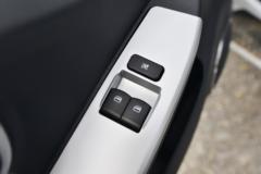 东风途逸 T6 132马力 4.005米单排厢式小卡(国六)(EQ5041XXY26DEAC)