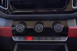 金刚S1EV&nbsp;电动自卸车驾驶室图片