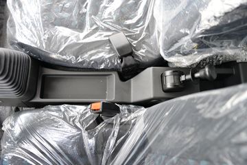 ���� ������D6-N 136���� 4.13�׵�����ʽ�Ῠ(����)(EQ5048XXY3CDFAC)ͼƬ