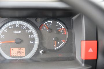 ���� ������D6-N 136���� 4.13�׵�����ʽ�Ῠ(����)(EQ5048XXY3CDFAC)ͼƬ