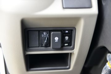 ���� ������D6-N 136���� 4.13�׵�����ʽ�Ῠ(����)(EQ5048XXY3CDFAC)ͼƬ