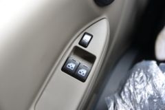 东风 多利卡D6-N 136马力 4.13米单排厢式轻卡(国六)(EQ5048XXY3CDFAC)