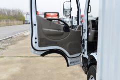 东风 多利卡D6-N 136马力 4.13米单排厢式轻卡(国六)(EQ5048XXY3CDFAC)