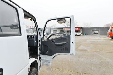 ���� ������D5 132���� 2.82��˫�������Ῠ(����)(EQ1042D3CDF)ͼƬ