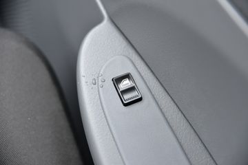 ���� ������D5 132���� 2.82��˫�������Ῠ(����)(EQ1042D3CDF)ͼƬ