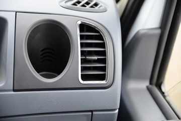 ���� ������D5 132���� 2.82��˫�������Ῠ(����)(EQ1042D3CDF)ͼƬ