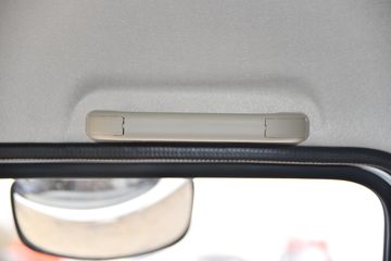 ���� ������D5 132���� 2.82��˫�������Ῠ(����)(EQ1042D3CDF)ͼƬ