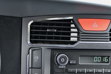 ���� ������D5 132���� 2.82��˫�������Ῠ(����)(EQ1042D3CDF)ͼƬ