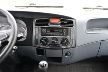 ���� ������D5 132���� 2.82��˫�������Ῠ(����)(EQ1042D3CDF)ͼƬ